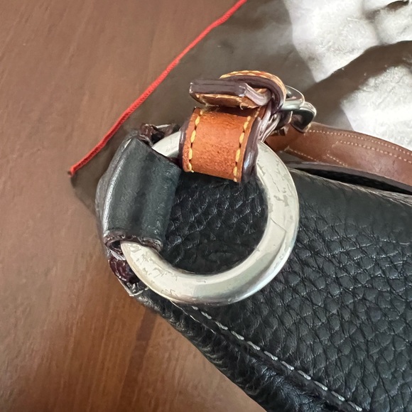 Coach Chelsea Pebbled Bag - Picture 3 of 14